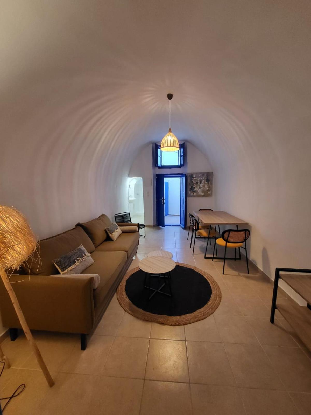 Luxury Cave Houses Mesaria Экстерьер фото